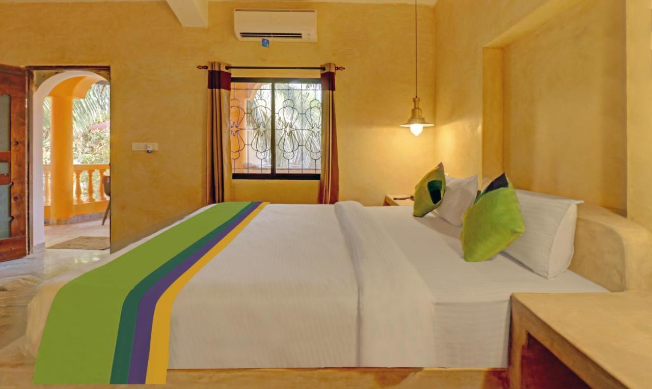 Treebo Trend Morjim Banyan Resort Morjim Bagian luar foto