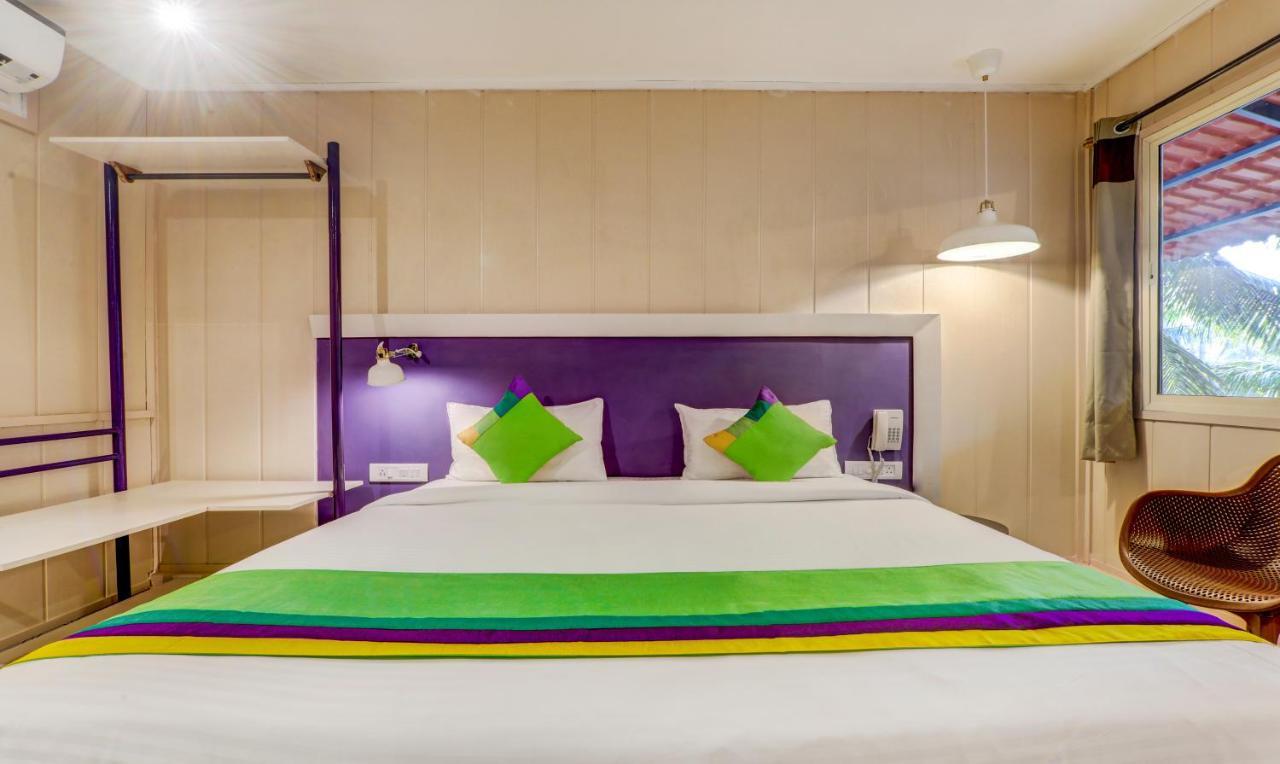 Treebo Trend Morjim Banyan Resort Morjim Bagian luar foto